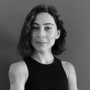 Selin Ayaeş 